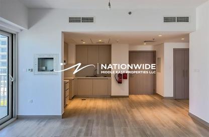 Apartment - 1 Bedroom - 1 Bathroom for rent in Waters Edge - Yas Island - Abu Dhabi