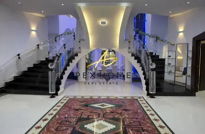 Villa - 7+ Bedrooms - 7 Bathrooms for rent in Sector E - Emirates Hills - Dubai