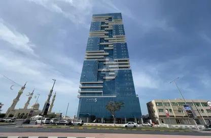 شقة - 2 غرف نوم - 3 حمامات للايجار في كورنيش راس الخيمة - رأس الخيمة