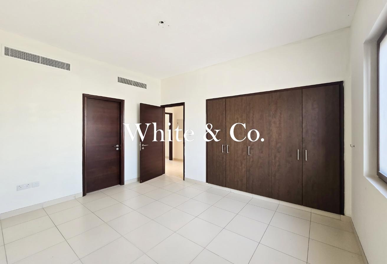 3 Bed+Maids | Single Row | Prime location photo 9