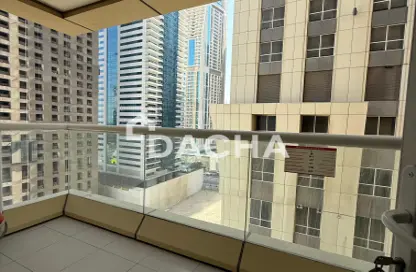 Apartment - 1 Bedroom - 2 Bathrooms for rent in Sulafa Tower - Dubai Marina - Dubai