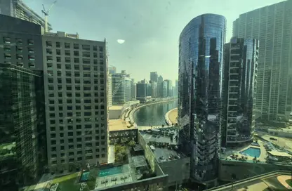 مكتب - 1 حمام للايجار في برج بايناري - الخليج التجاري - دبي