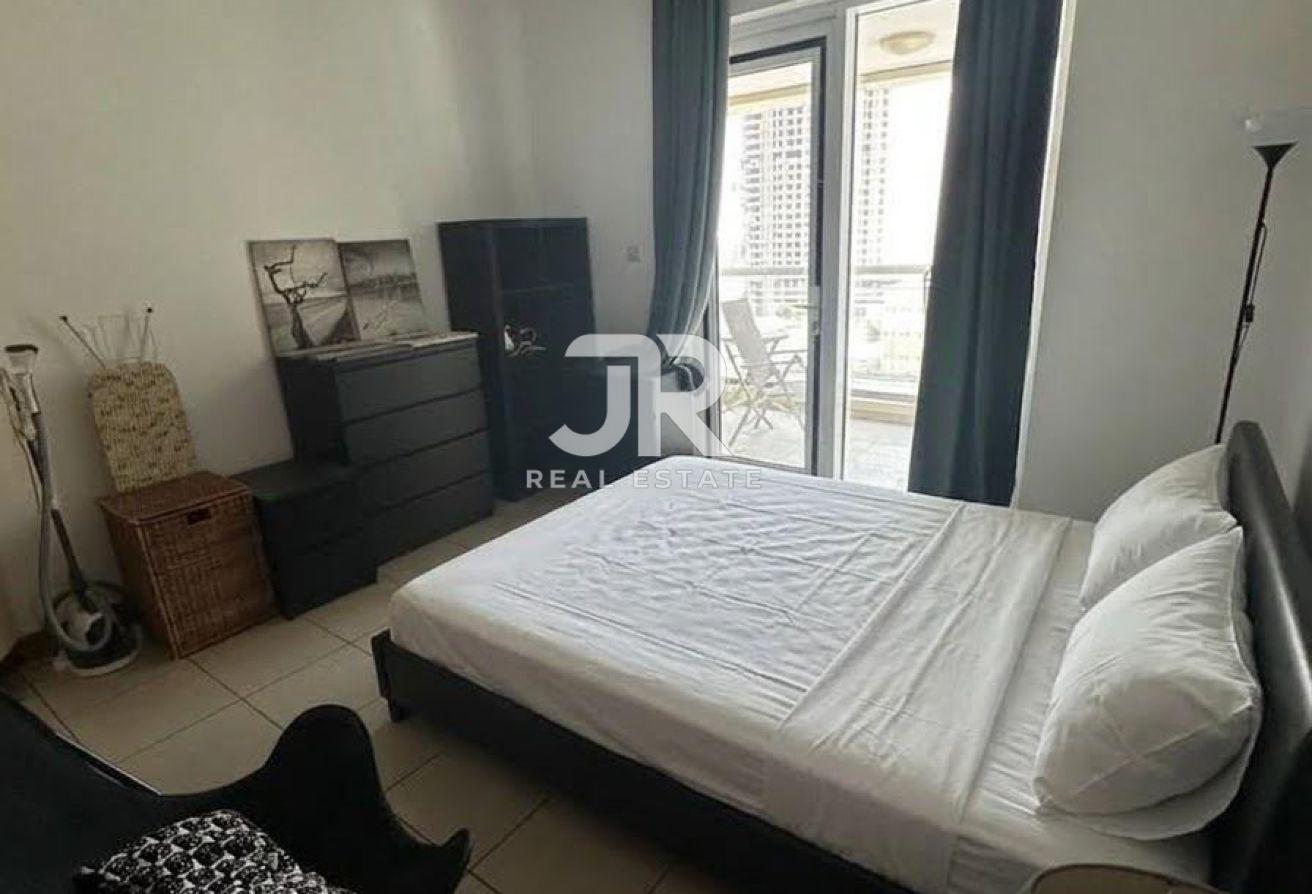 Furnished 1BR | Spacious Layout | Vacant photo 7