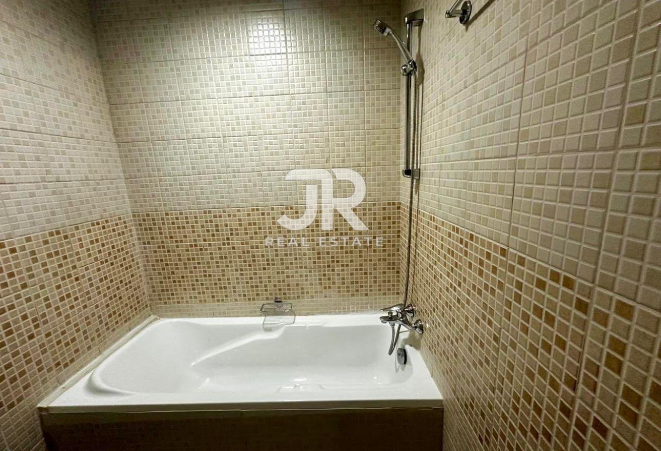 Furnished 1BR | Spacious Layout | Vacant photo 10