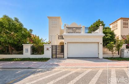 Villa - 3 - 3 for sale in District 4 - Jumeirah Village Triangle - Dubai