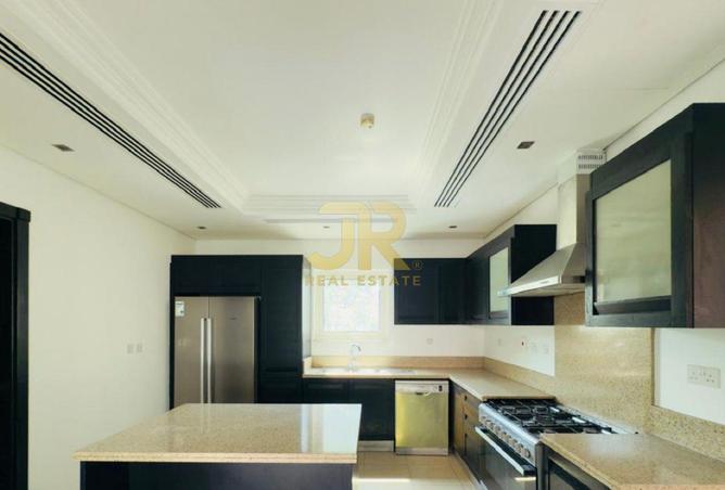 105983858 - Property Image 3