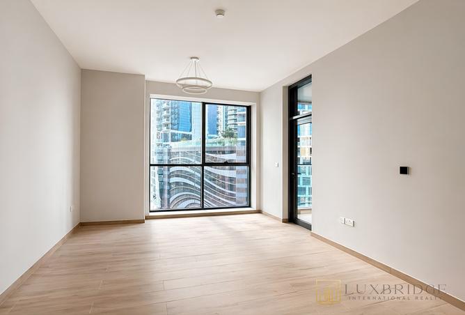 114171926 - Property Image 3