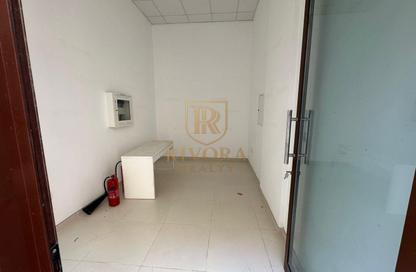 Shop - Studio for rent in Al Souk Al Kabeer - Bur Dubai - Dubai Shop - Studio for rent in Al Souk Al Kabeer - Bur Dubai - Dubai