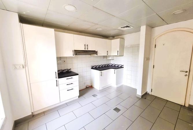 16010420 - Property Image 3