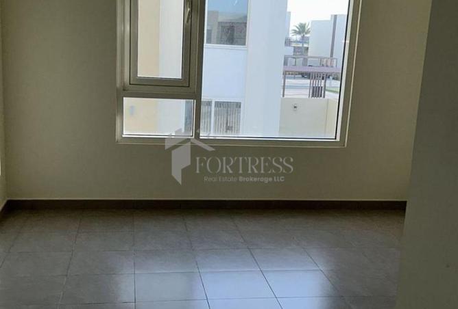 16043192 - صورة العقار 2