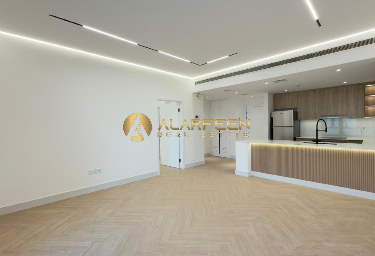 Spacious Unit | Prime Location | Semi Furnished photo 2