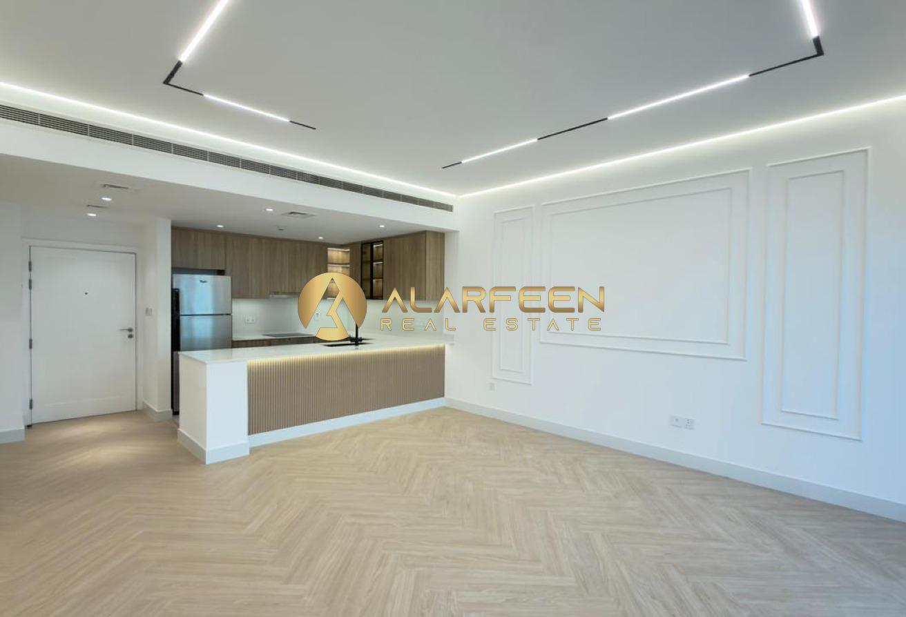 Spacious Unit | Prime Location | Semi Furnished photo 5