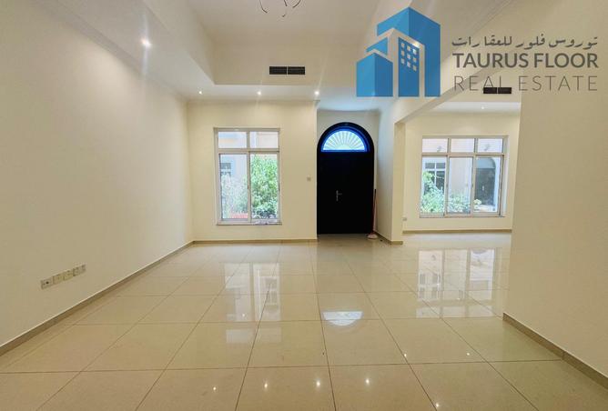 110987806 - Property Image 2