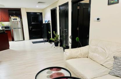 شقة - 1 - 2 للبيع في مبنى 103 - طراز البحر المتوسط - ديسكفري جاردنز - دبي