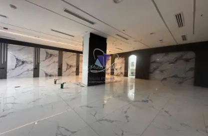 Shop - Studio for rent in Al Mamoura - Muroor Area - Abu Dhabi