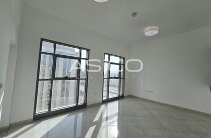 Apartment - Studio - 1 for rent in Romaithi Building - Al Jaddaf - Dubai