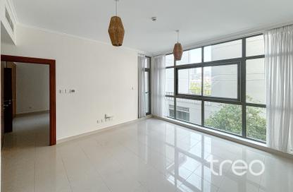 Apartment - 1 - 1 for rent in The Links West Tower - The Links - The Views - Dubai