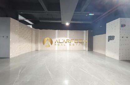 Shop - Studio for rent in Dubai National Insurance Building - Sheikh Zayed Road - Dubai
