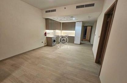 Apartment - 2 Bedrooms - 2 Bathrooms for rent in Azizi Riviera 23 - Azizi Riviera - Meydan One - Meydan - Dubai