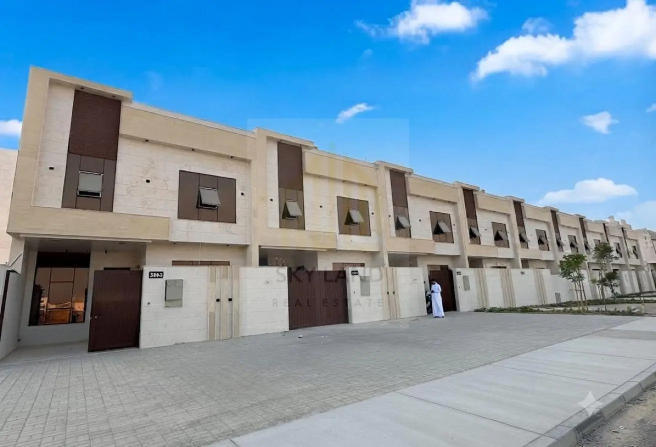 136570160 - Property Main Image