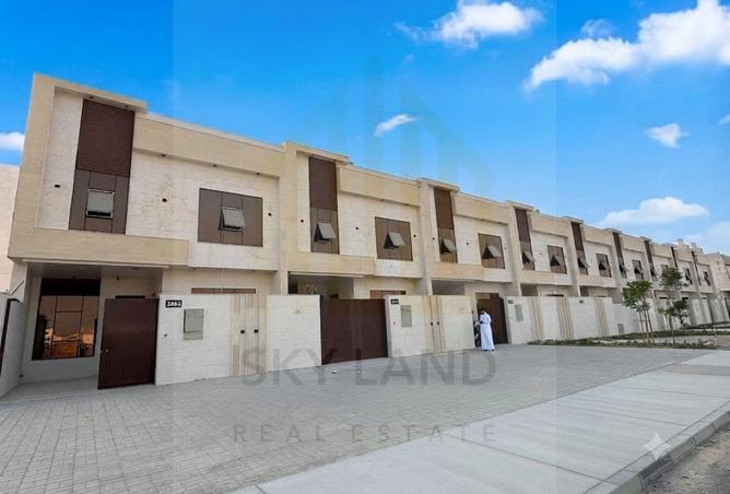 136570160 - Property Main Image