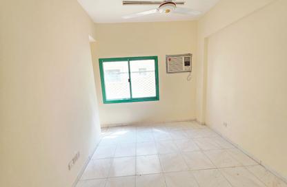 Apartment - 1 - 1 for rent in Fire Station Road - Muwaileh - Sharjah