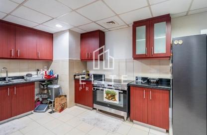 Apartment - 4 Bedrooms - 4 Bathrooms for sale in Rimal 5 - Rimal - Jumeirah Beach Residence - Dubai