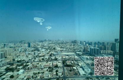 Apartment - 1 Bedroom - 1 Bathroom for rent in Corniche Tower - Ajman Corniche Road - Ajman