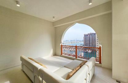Apartment - 2 Bedrooms - 3 Bathrooms for rent in Marina Residences 5 - Marina Residences - Palm Jumeirah - Dubai