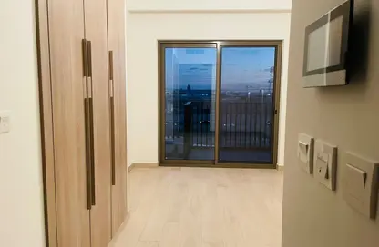 Apartment - 1 Bathroom for rent in AZIZI Pearl - Al Furjan - Dubai