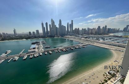 Apartment - 2 Bedrooms - 2 Bathrooms for rent in Marina Vista Tower 2 - Marina Vista - Emaar Beachfront - Dubai Harbour - Dubai