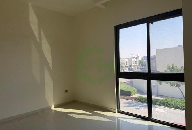 90906319 - صورة العقار 2