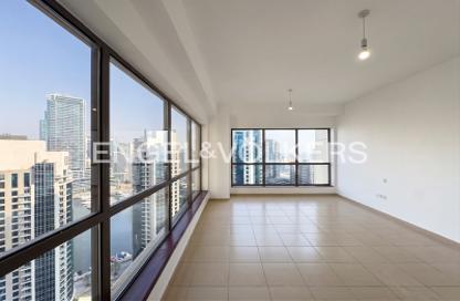 Apartment - 2 Bedrooms - 3 Bathrooms for rent in Rimal 6 - Rimal - Jumeirah Beach Residence - Dubai