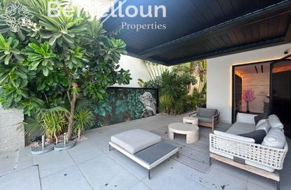 Villa - 5 Bedrooms - 6 Bathrooms for sale in Garden Homes Frond M - Garden Homes - Palm Jumeirah - Dubai