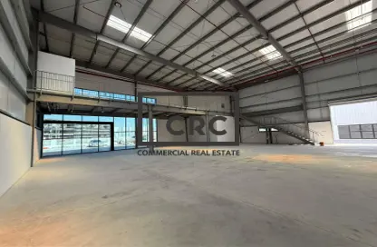 Warehouse - 1 Bedroom for rent in Phase 2 - Dubai Investment Park (DIP) - Dubai