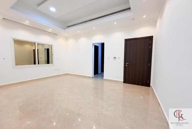 137455953 - Property Main Image