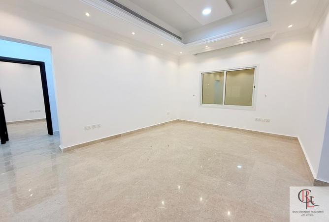 137455953 - Property Image 2