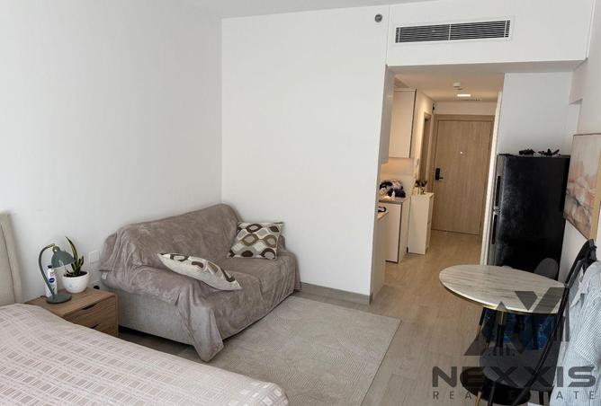 64040560 - Property Image 2