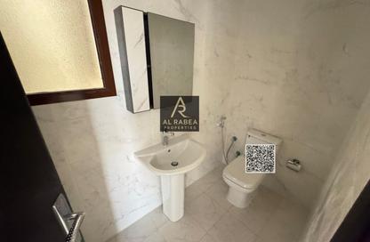 Whole Building - Studio - 7+ Bathrooms for sale in Al Mowaihat 2 - Al Mowaihat - Ajman