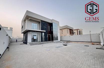 Villa - 4 Bedrooms - 5 Bathrooms for rent in Al Aweer 1 - Al Aweer - Dubai