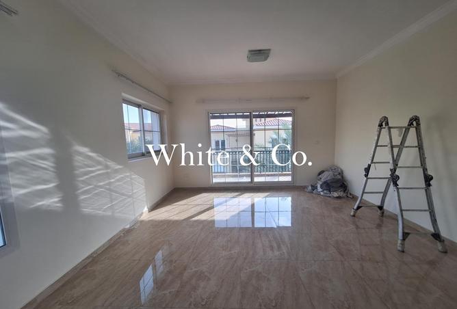 98255234 - Property Image 3