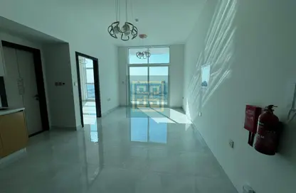 شقة - غرفة نوم - 1 حمام للبيع في سكايز من دانوب - ارجان - دبي