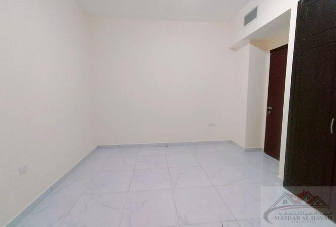 144601527 - Property Image 2