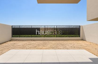 Townhouse - 4 - 4 for rent in Greenview 3 - Emaar South - Dubai South (Dubai World Central) - Dubai Townhouse - 4 - 4 for rent in Greenview 3 - Emaar South - Dubai South (Dubai World Central) - Dubai