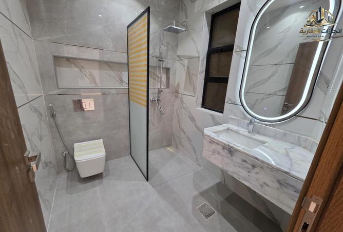 105138708 - Property Image 3