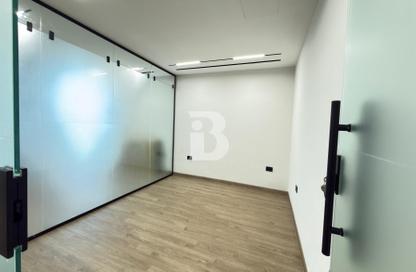 Office Space - Studio - 1 Bathroom for rent in Mansour Tower - Al Salam Street - Abu Dhabi