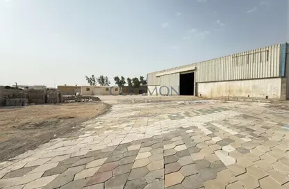Warehouse - Studio - 4 Bathrooms for sale in Al Hamra Village - Ras Al Khaimah