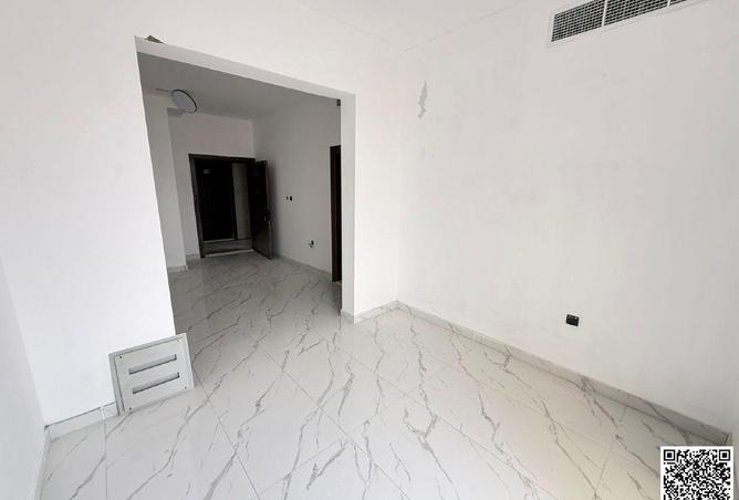 67825838 - Property Image 2