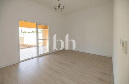 Villa - 4 Bedrooms - 5 Bathrooms for rent in Semmer Villas - Dubai Silicon Oasis - Dubai