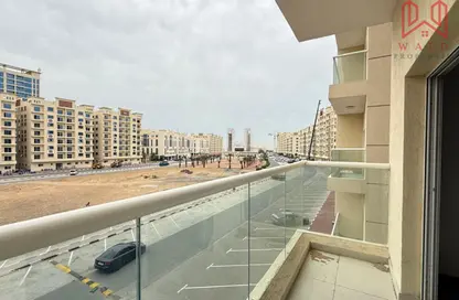 شقة - 2 غرف نوم - 2 حمامات للبيع في الياسمين - عجمان